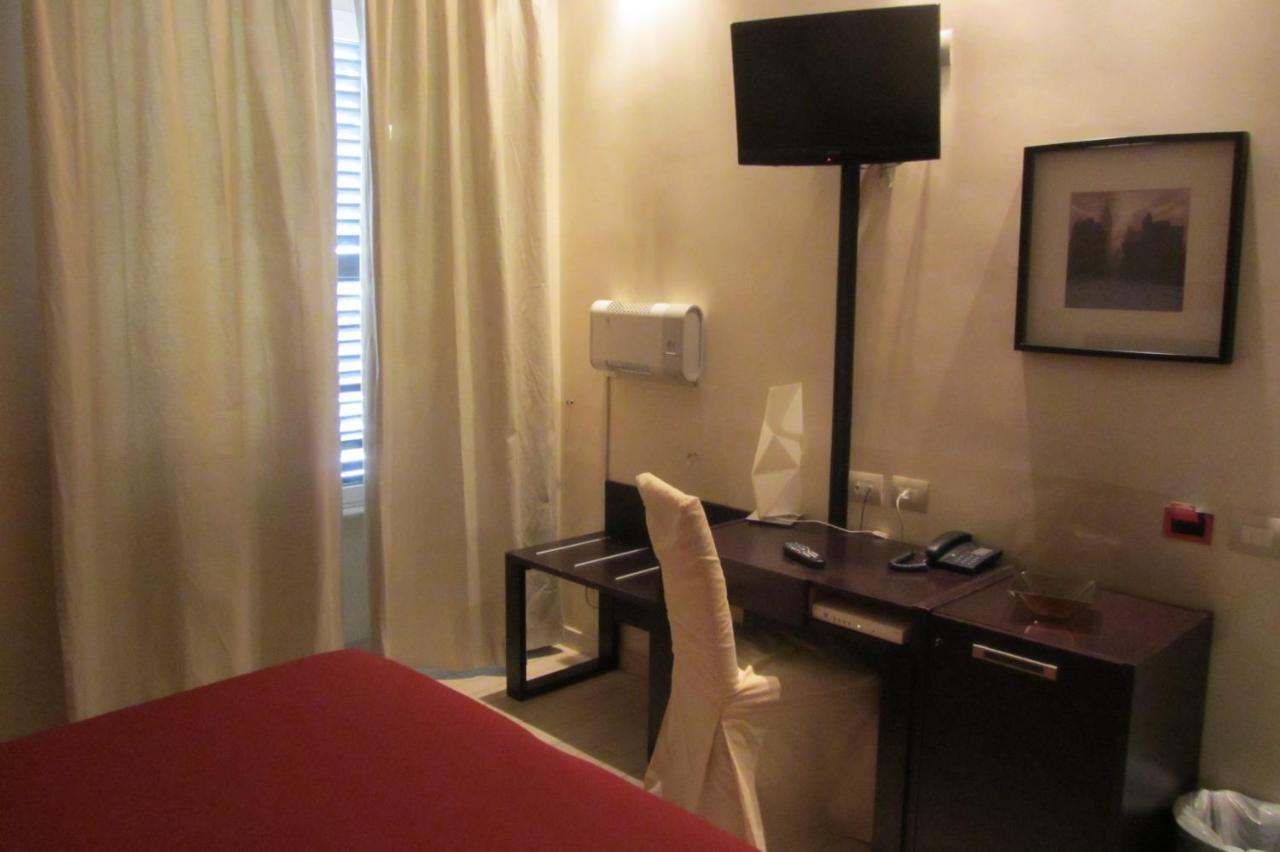 Отель San Marco Relais Рим Номер фото